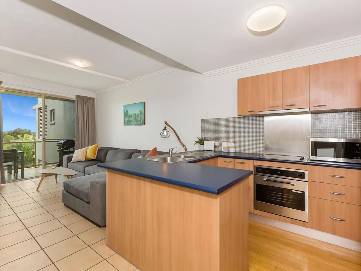 Apartment Bliss With Pool *